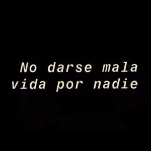 Meet your Posher, Lia